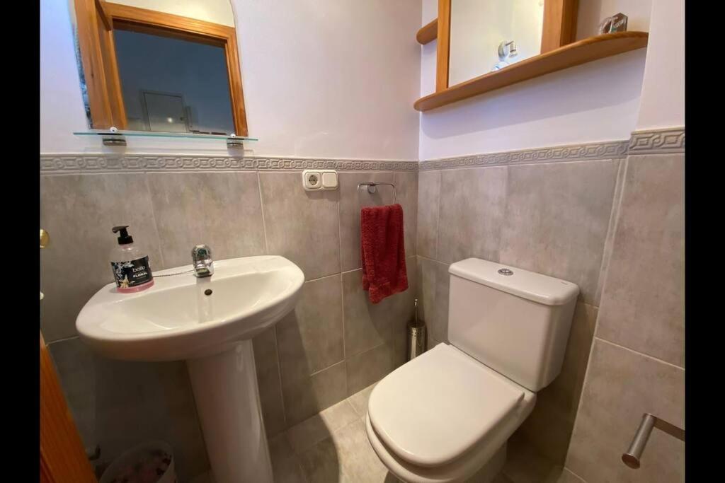 3 Bedroom Home With Amazing Views & Outdoor Spaces มานิลบา ภายนอก รูปภาพ